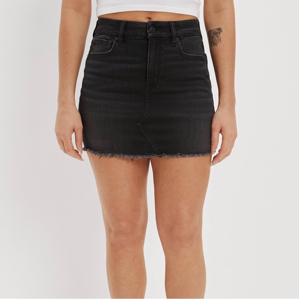 American Eagle High-Rise Curvy Denim Skirt (6)